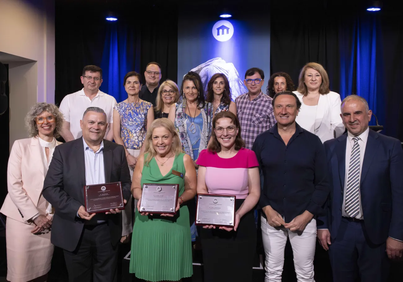 19122025 GCM Board Nina Taylor Mayors of Greek heritage