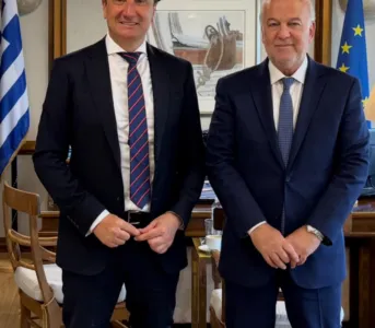 Image 1 Bill Papastergiadis with Georgios Floridis Greek Minister for Justice