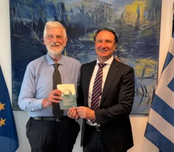 Image 1 Bill Papastergiadis and Yiannis Loverdos