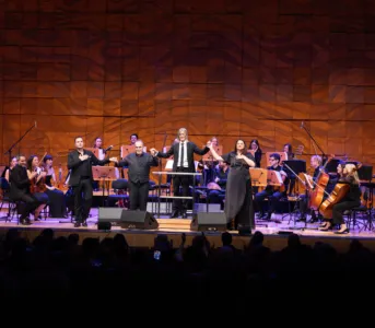 Mimis Plessas Melbourne Recital Centre andymcmaster au 45 of 60 1